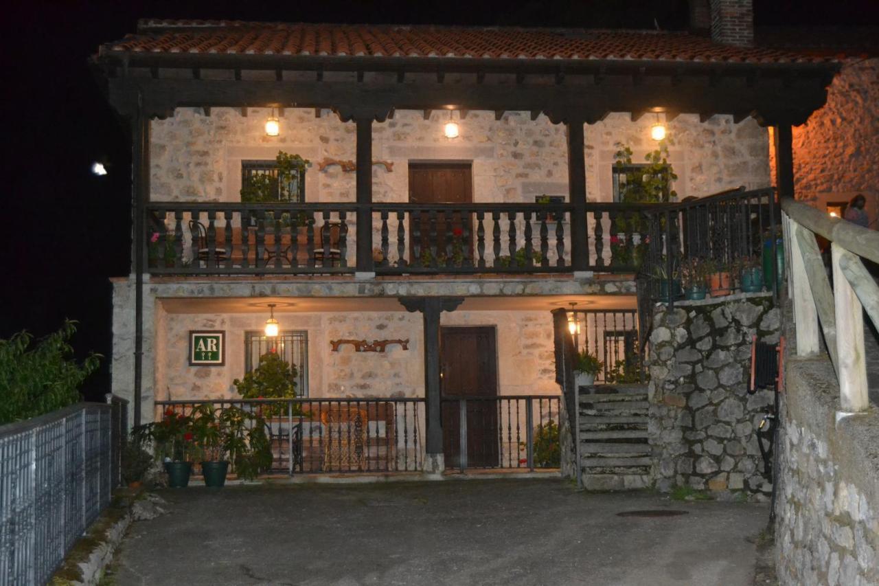 El Portal Del Abuelo Leilighet Arenas De Cabrales Eksteriør bilde