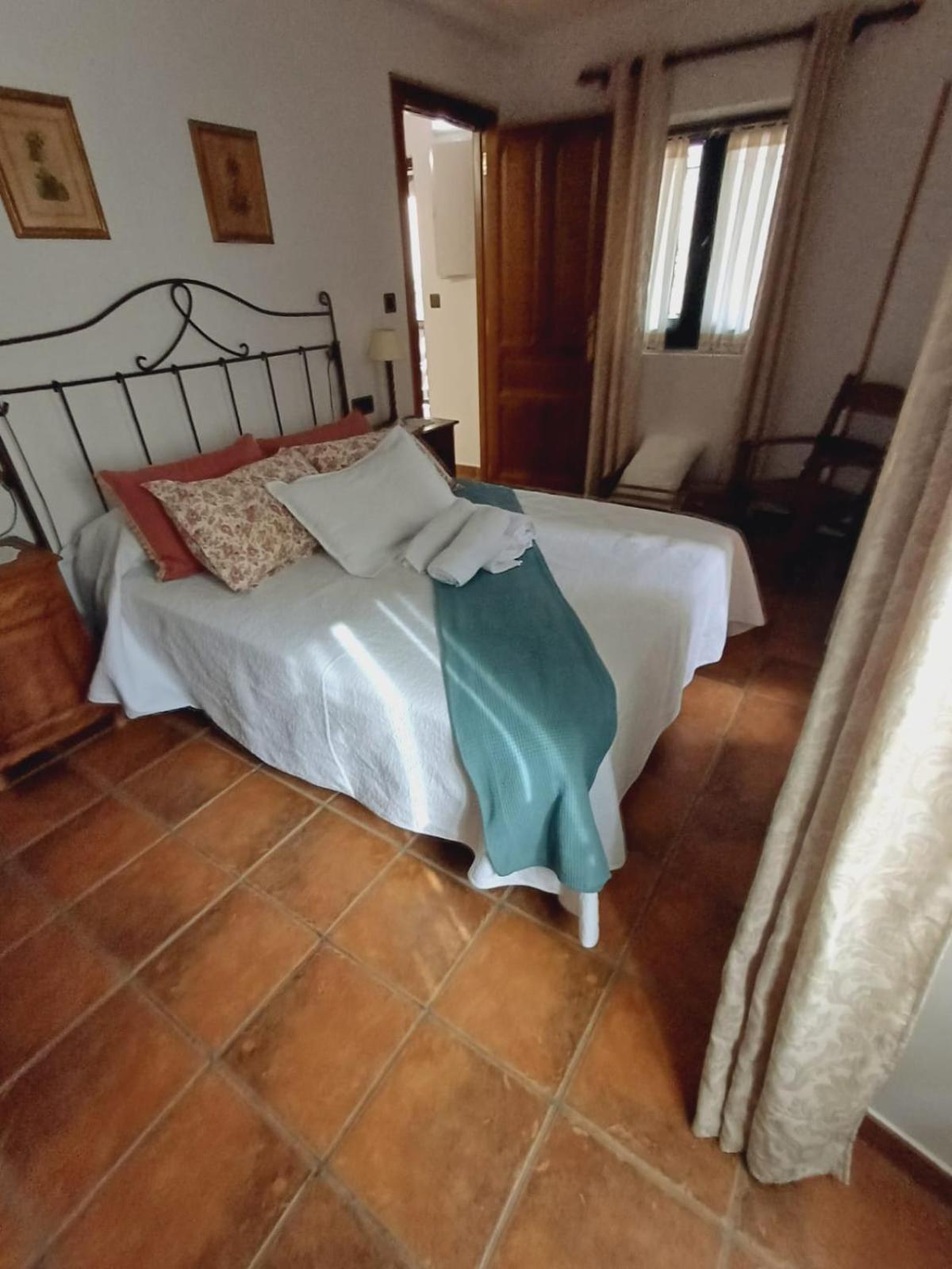 El Portal Del Abuelo Leilighet Arenas De Cabrales Eksteriør bilde