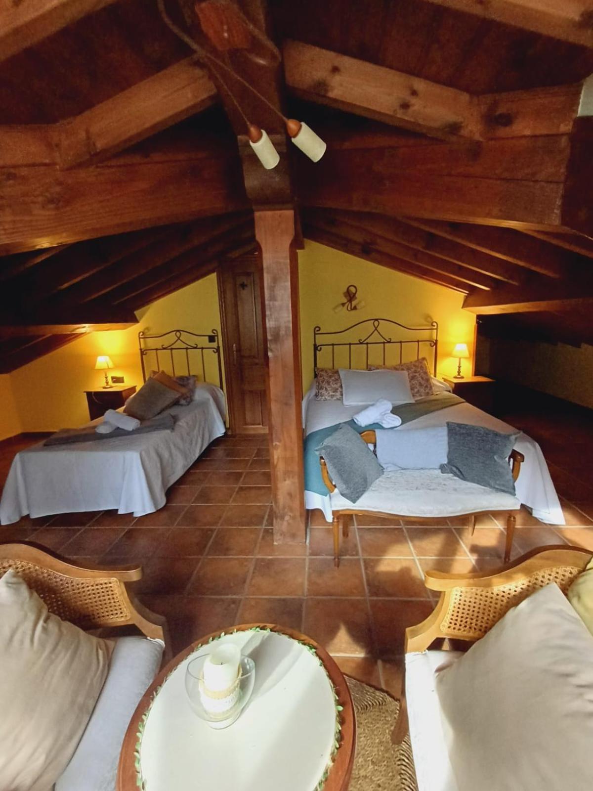 El Portal Del Abuelo Leilighet Arenas De Cabrales Eksteriør bilde